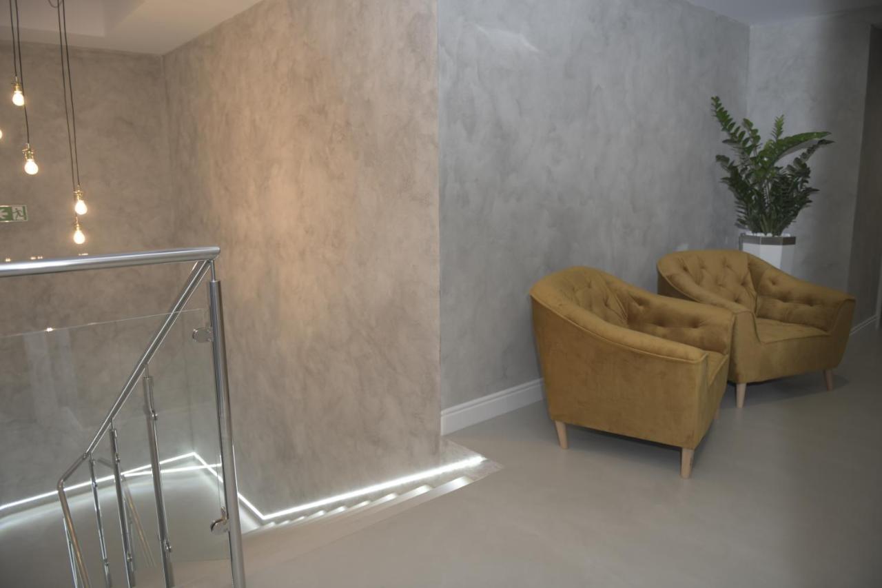 Atmosfera Apartament 1 I 2 บิโตฟ ภายนอก รูปภาพ