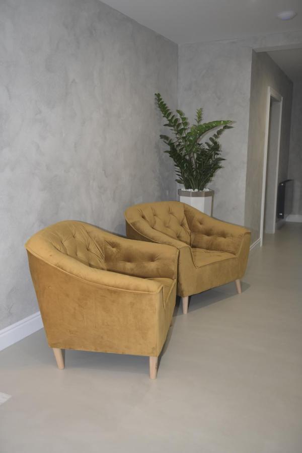Atmosfera Apartament 1 I 2 บิโตฟ ภายนอก รูปภาพ