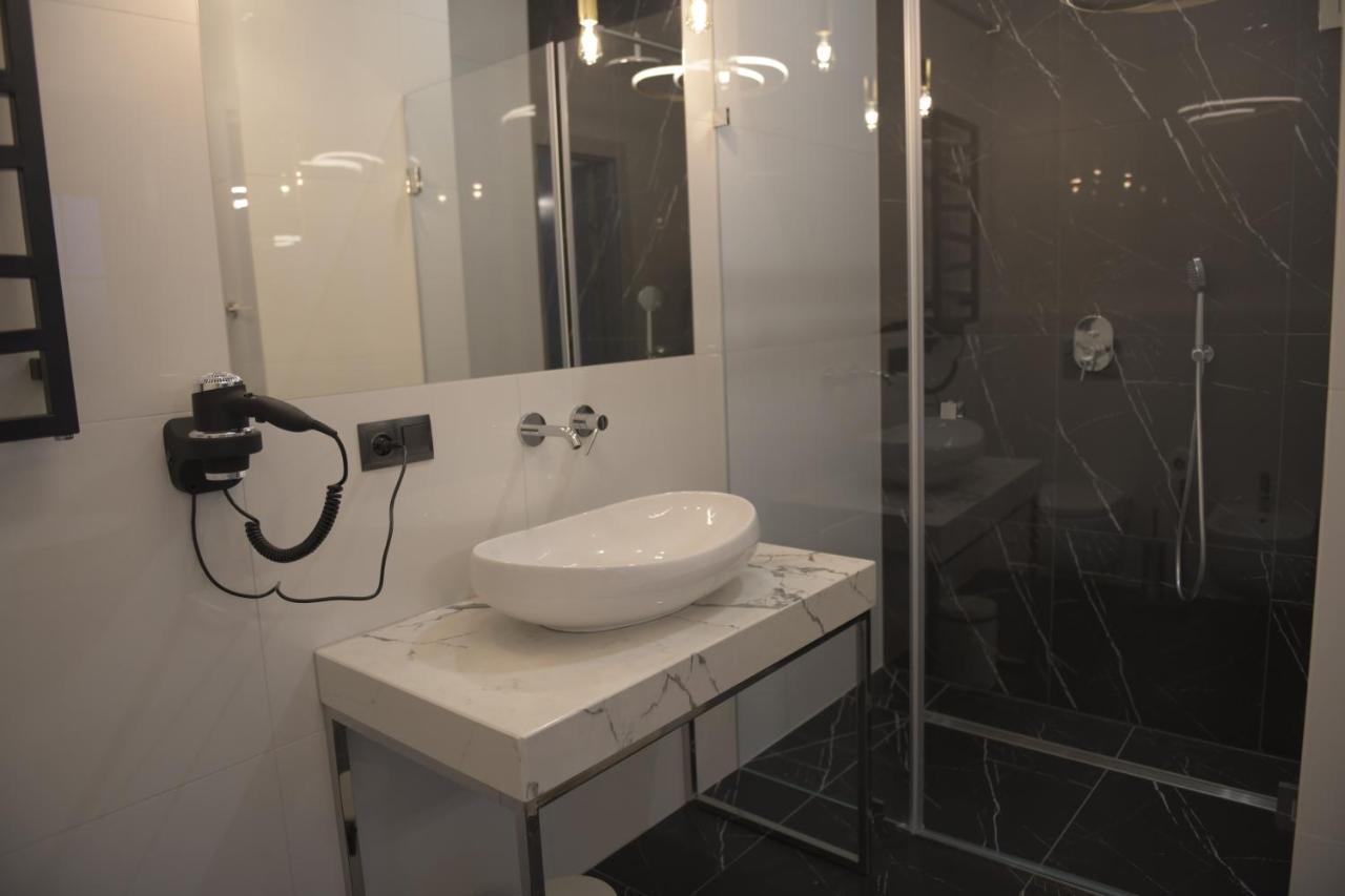Atmosfera Apartament 1 I 2 บิโตฟ ภายนอก รูปภาพ